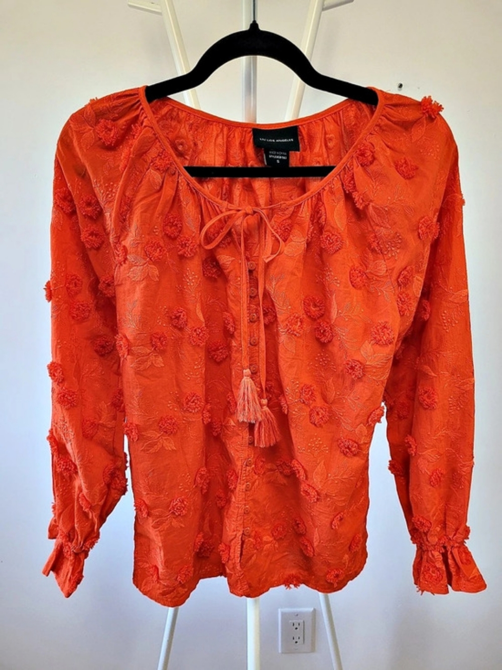 LIV LOS ANGELES Embroidered Tassel Blouse Floral Cotton Size Small